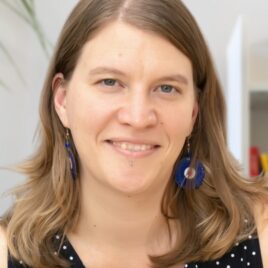 Portrait of Julia Walendzik, Psychologist