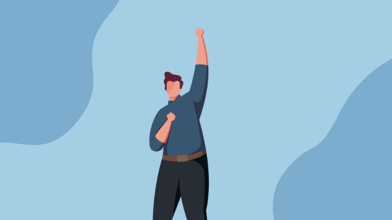 Illustratie van een persoon die met één arm triomfantelijk in de lucht gestoken staat tegen een abstracte blauwe achtergrond - Weerbaarheid: 7 tips om voor jezelf op te komen.