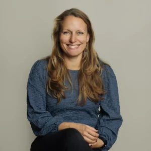 Dr. Leonie Manthey
