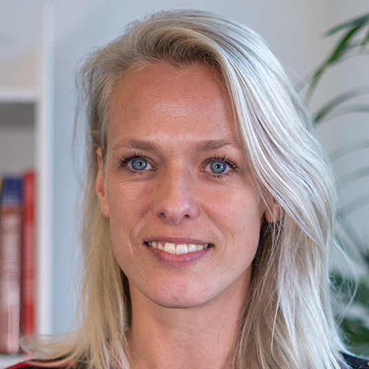 Portrait of Fleur van der Maaten, Psychologist
