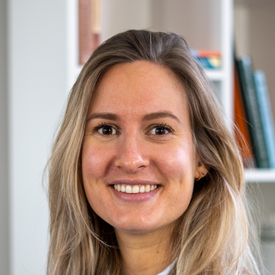 Portrait of Jasmijn Eerenberg, Psycholoog