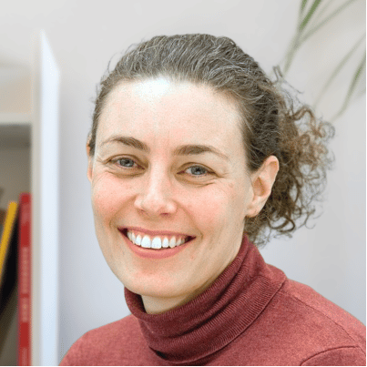 Portrait of Maaike van Min, Psicólogo