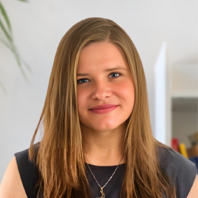Portrait of Urszula Kiwara, Psicólogo